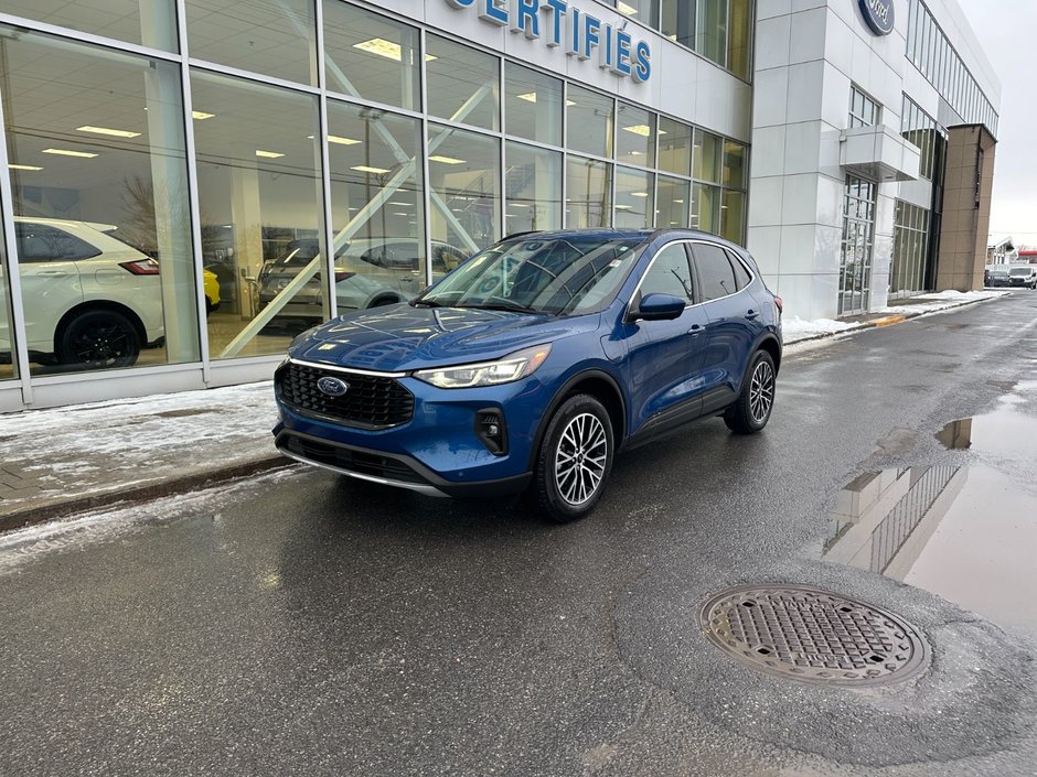 2023 Ford Escape in Brossard, Quebec - w940px