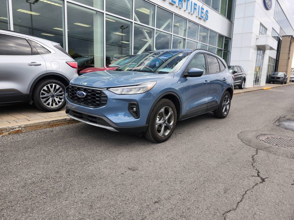 Ford Escape  2025 à Brossard, Québec - w940px