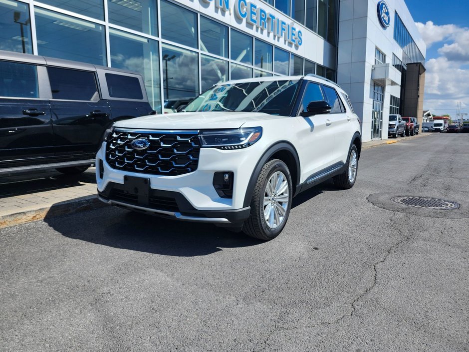 Ford Explorer  2025 à Brossard, Québec - w940px