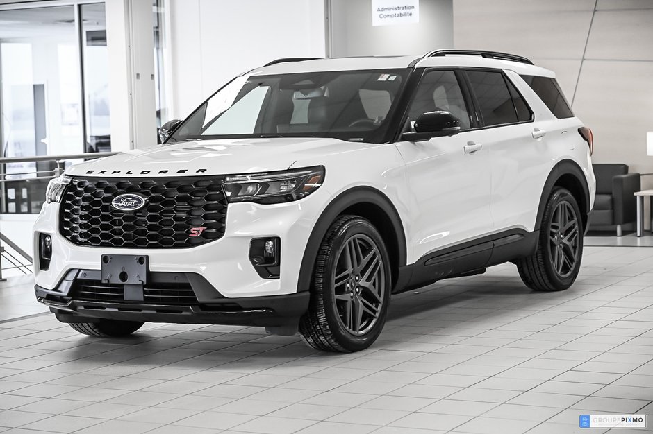 2025 Ford Explorer in Brossard, Quebec - w940px