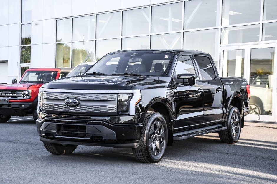 Ford F-150 Lightning LARIAT | TAUX 3.99% DISPO| 515KM | TOIT PANO | B&O 2023 à Brossard, Québec