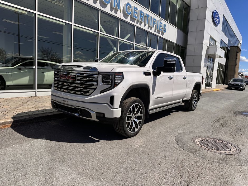 2024 GMC Sierra 1500 in Brossard, Quebec - w940px