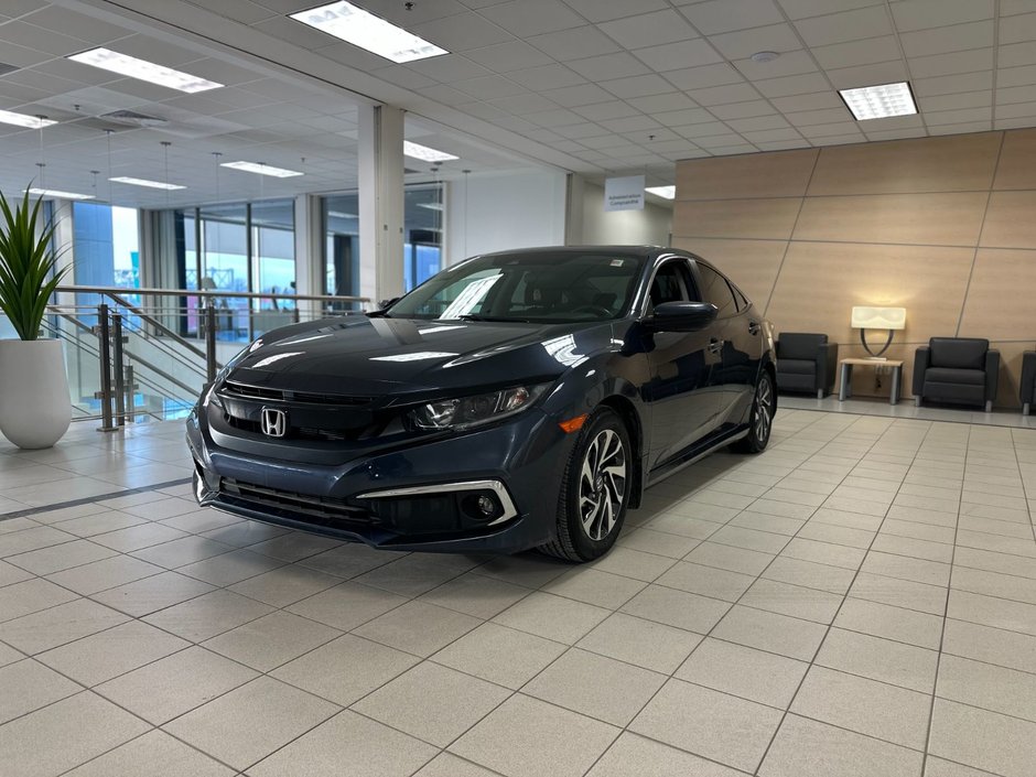Honda Civic Sedan  2020 à Brossard, Québec - w940px