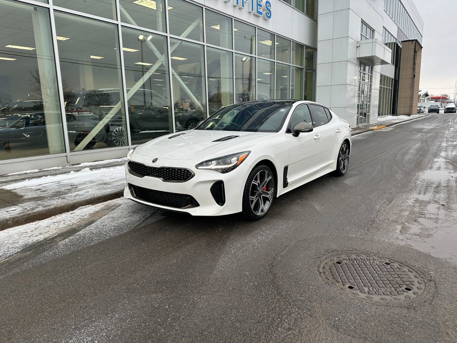 2019 Kia Stinger in Brossard, Quebec - w940px