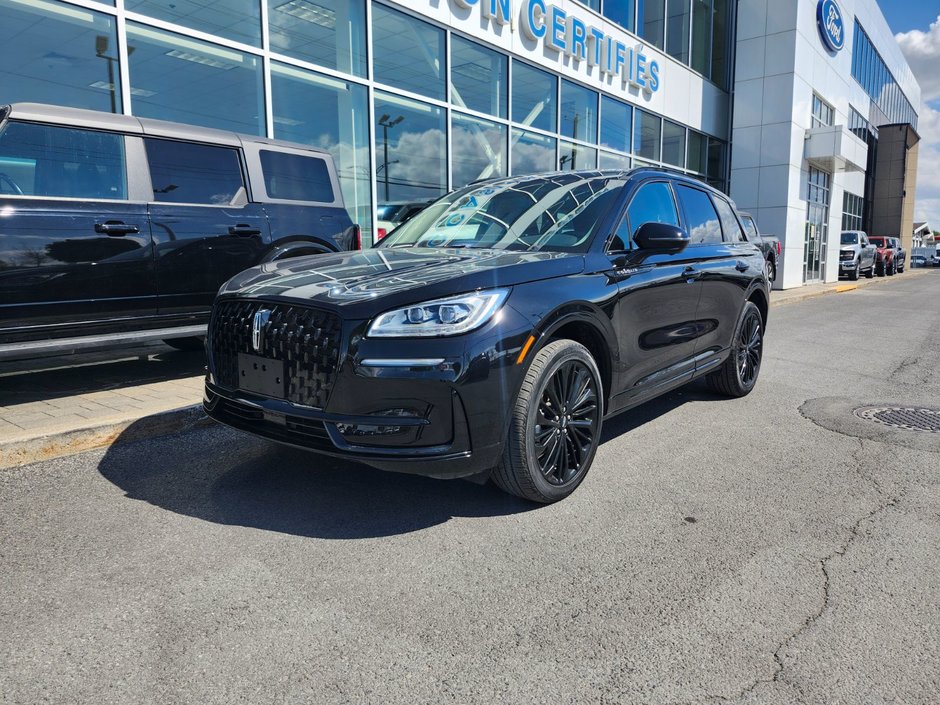 2025 Lincoln CORSAIR in Brossard, Quebec - w940px