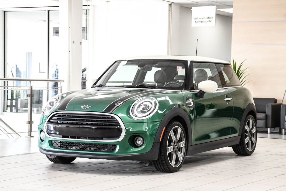 2020 MINI 3 Door in Brossard, Quebec - w940px