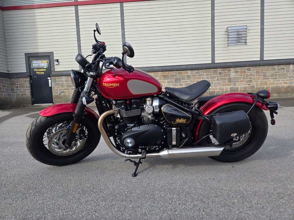 Triumph Bonneville Bobber GOLD LINE LIMITED EDITION 2022 NEUF ! Seulement 1500 KM