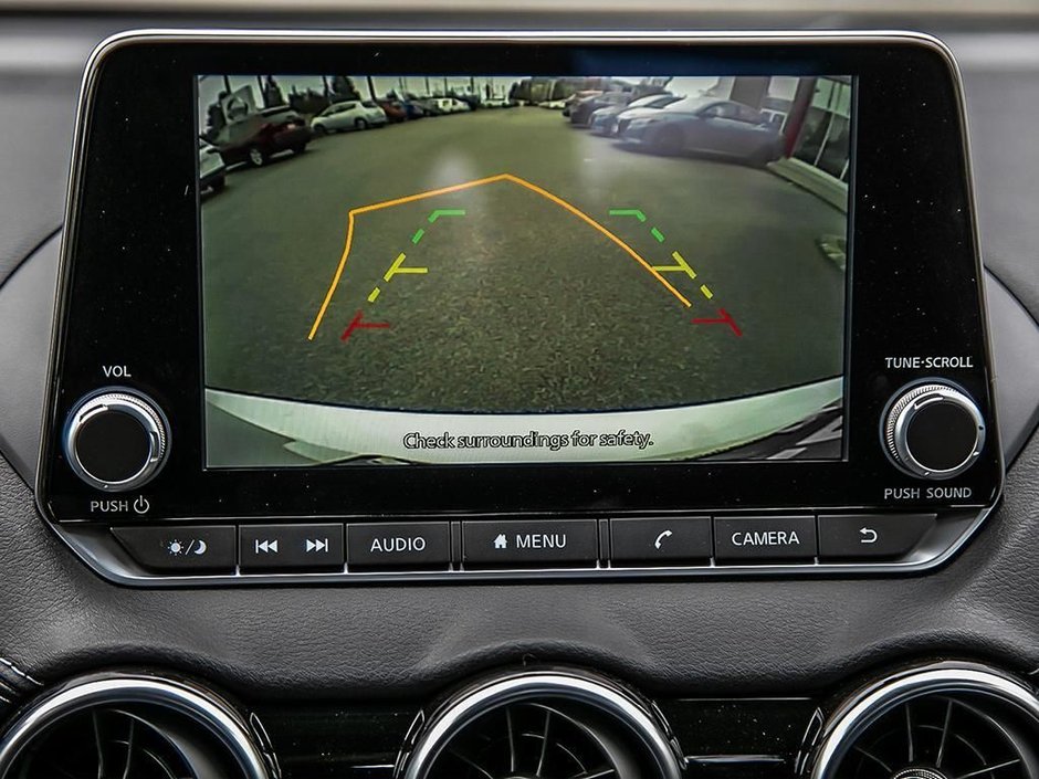 2025 Nissan Sentra SV MOONROOF-21