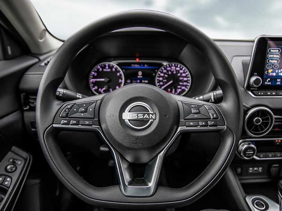 2025 Nissan Sentra SV MOONROOF-10