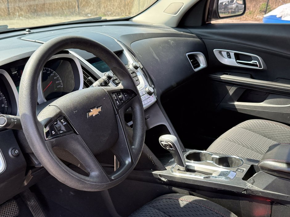 2012 Chevrolet Equinox LS-12