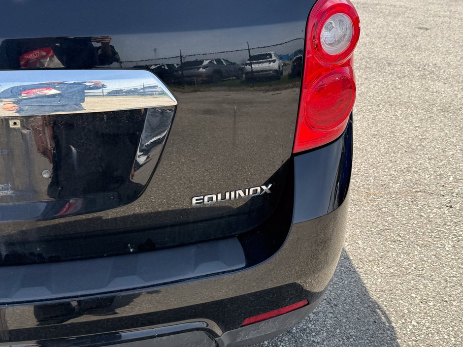 2012 Chevrolet Equinox LS-11