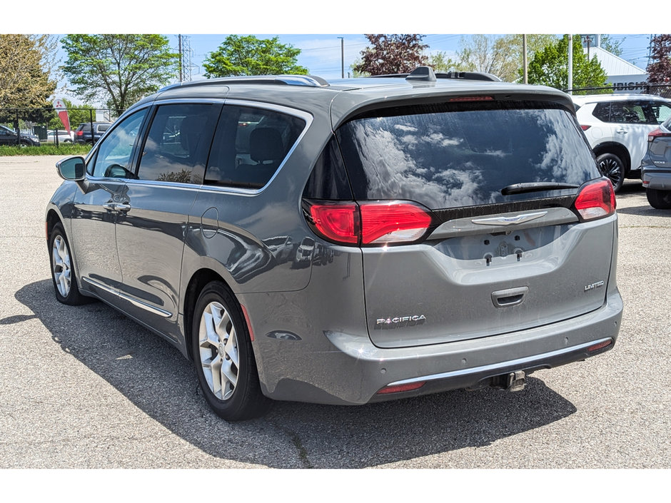 2020 Chrysler Pacifica Limited-4