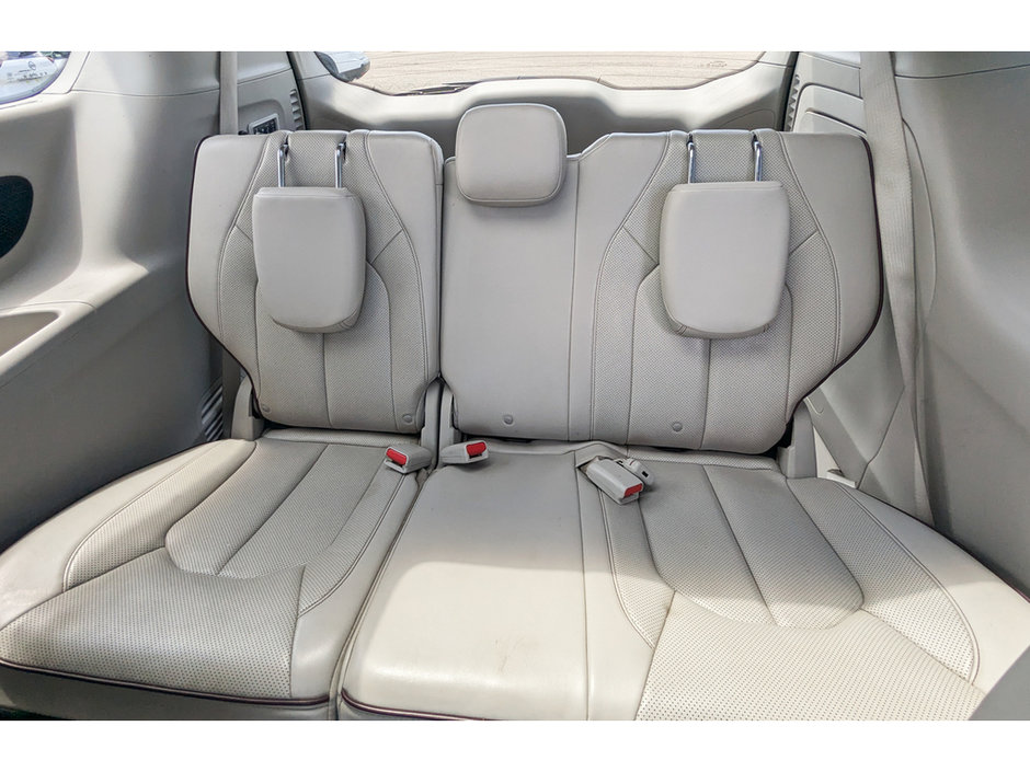 2020 Chrysler Pacifica Limited-14