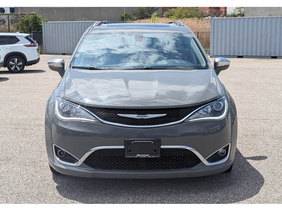 2020 Chrysler Pacifica Limited-2