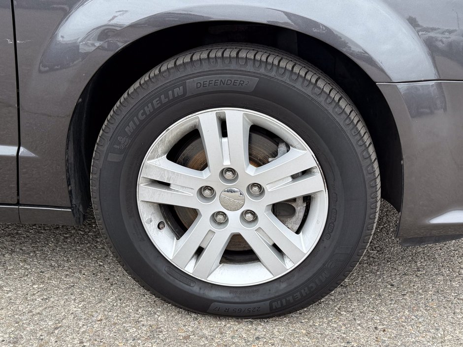 2015 Dodge Grand Caravan Crew-10
