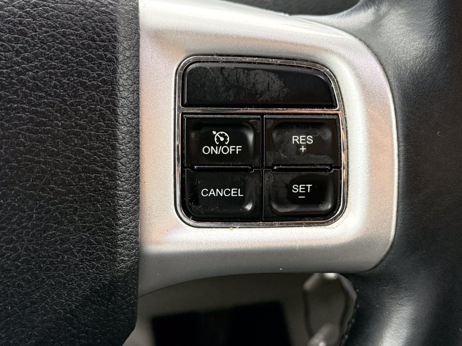 2015 Dodge Grand Caravan Crew-22