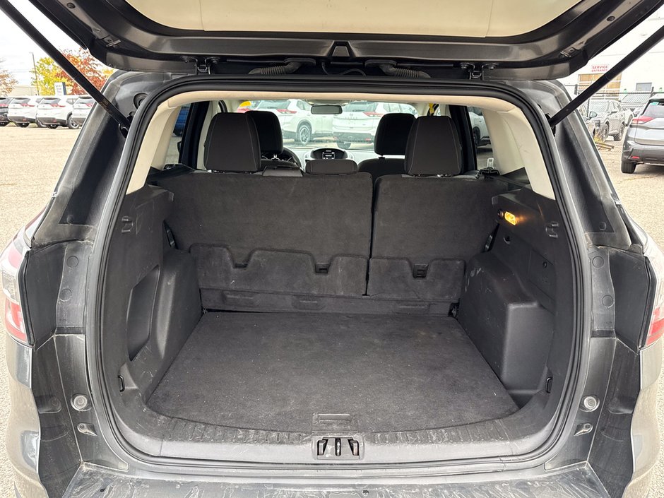 2017 Ford Escape SE-12