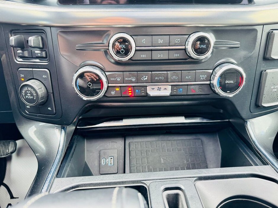 2022 Ford F-150 Lariat-16