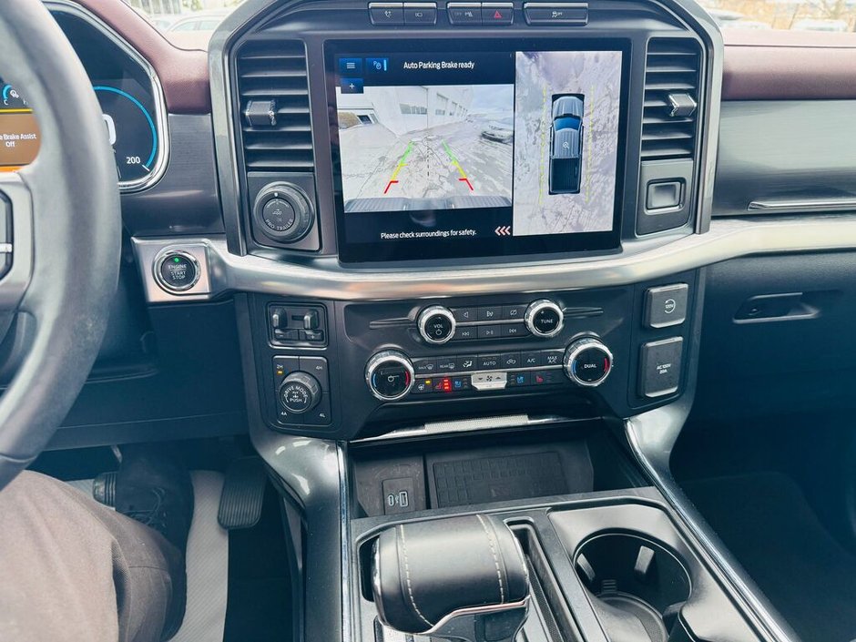 2022 Ford F-150 Lariat-19