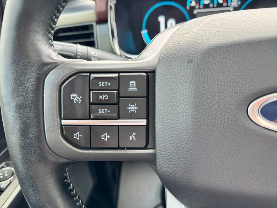 2022 Ford F-150 Lariat-17