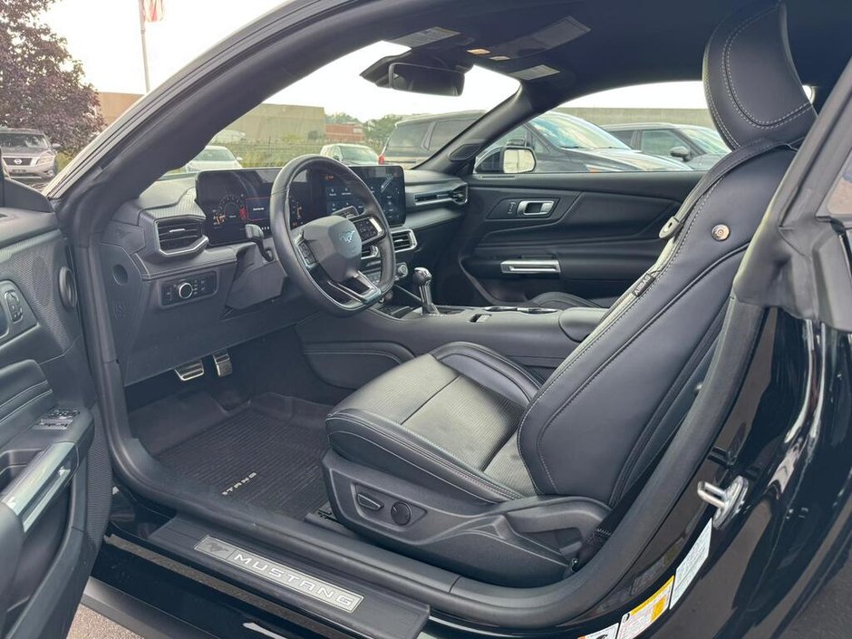 2024 Ford Mustang GT Premium-11