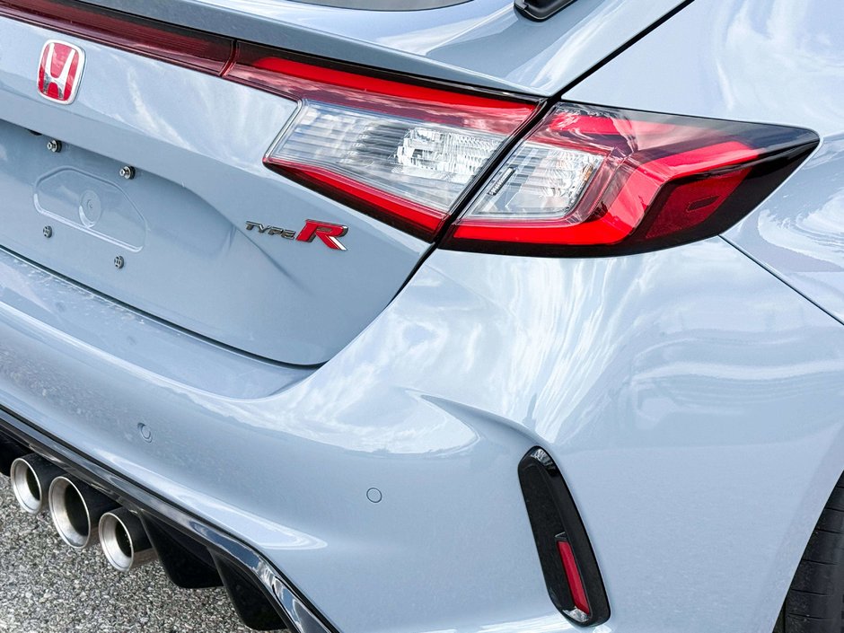 2025 Honda Civic Type R-12