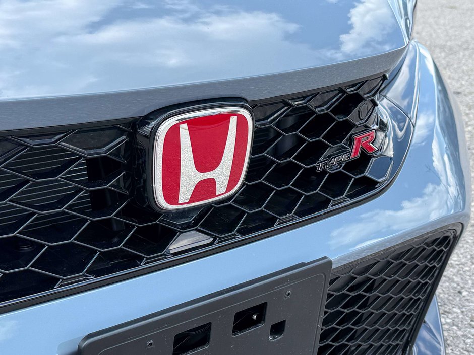 2025 Honda Civic Type R-10