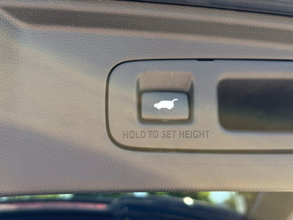 2024 Honda CR-V Hybrid Touring-14