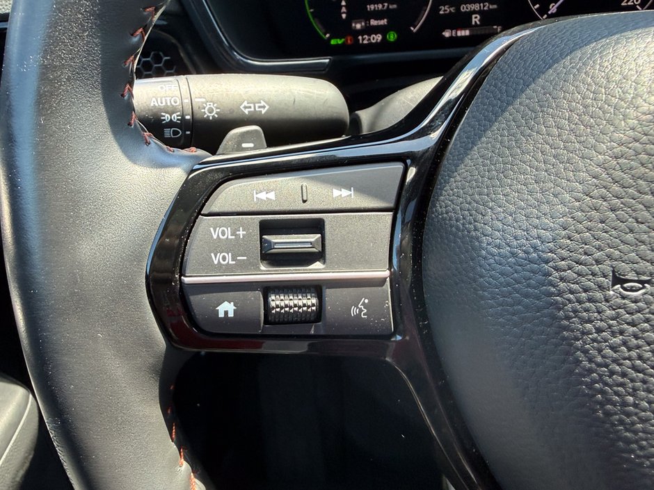 2024 Honda CR-V Hybrid Touring-24