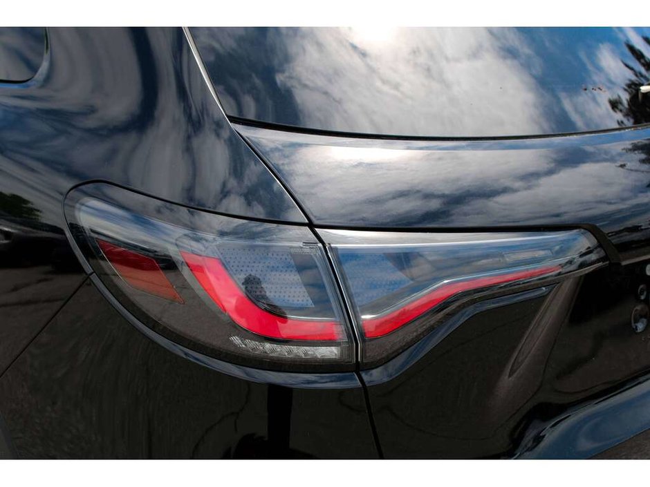 2025 Honda HR-V Sport-11