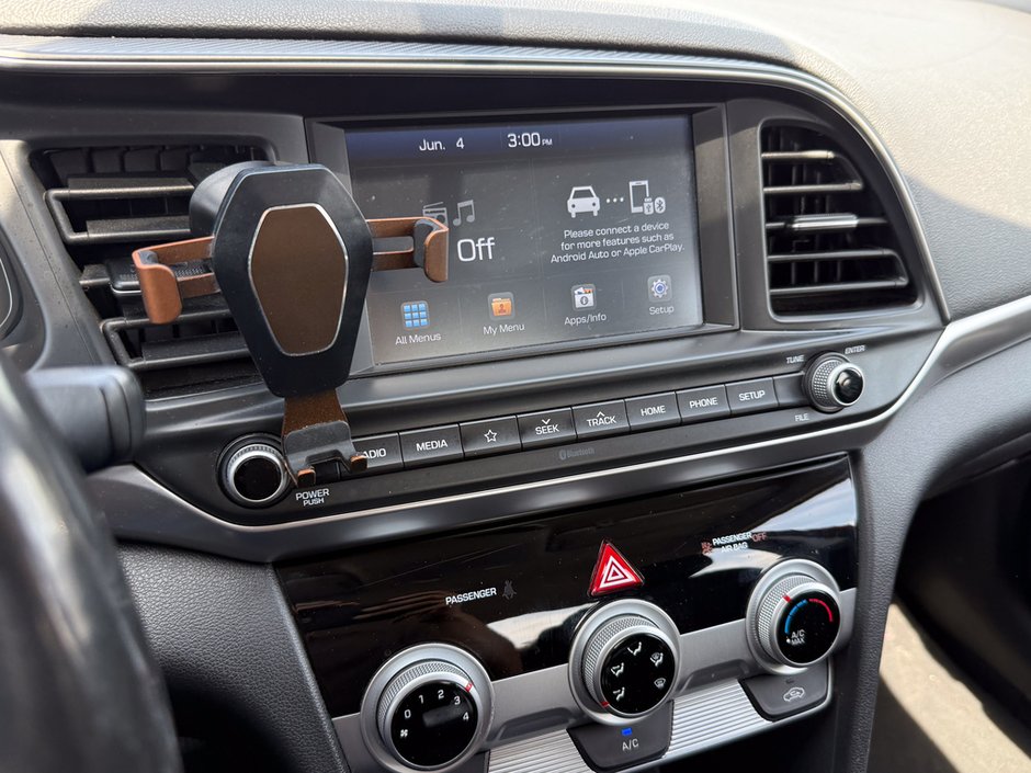 2020 Hyundai Elantra Preferred-11