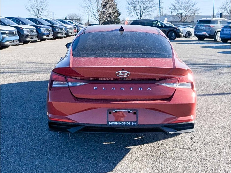 2022 Hyundai Elantra Preferred-4