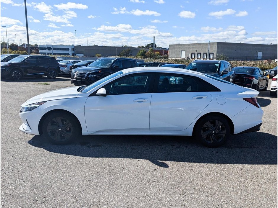 2022 Hyundai Elantra Preferred-4