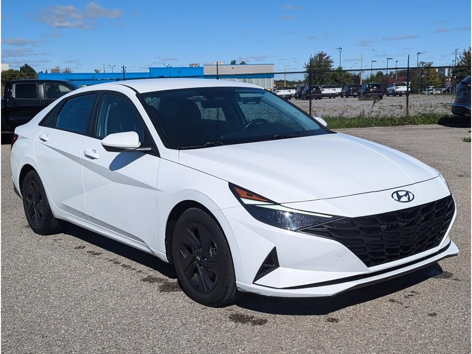 2022 Hyundai Elantra Preferred-11