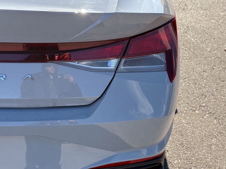 2022 Hyundai Elantra Preferred-11