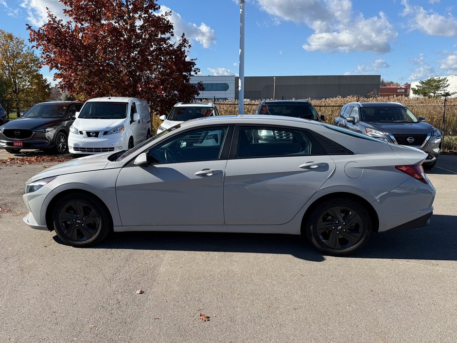 2022 Hyundai Elantra Preferred-3