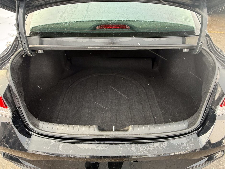 2023 Hyundai Elantra Preferred-14