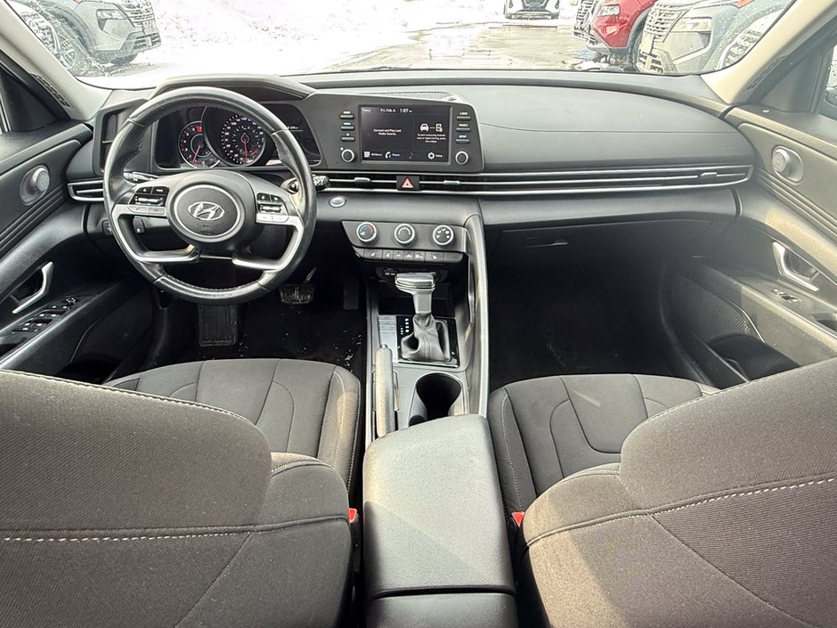 2023 Hyundai Elantra Preferred-16