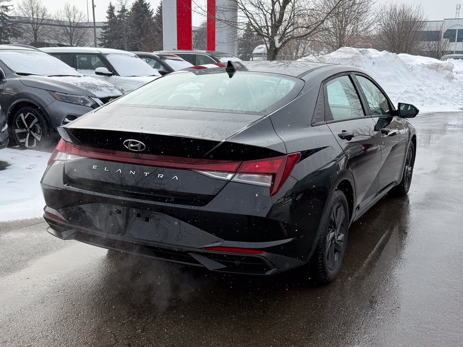 2023 Hyundai Elantra Preferred-6