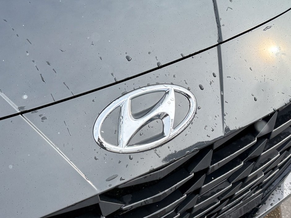 2023 Hyundai Elantra Preferred-9