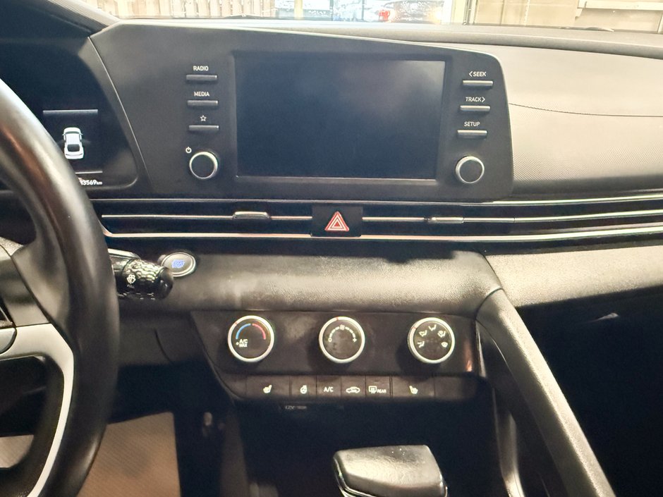 2023 Hyundai Elantra Preferred-20