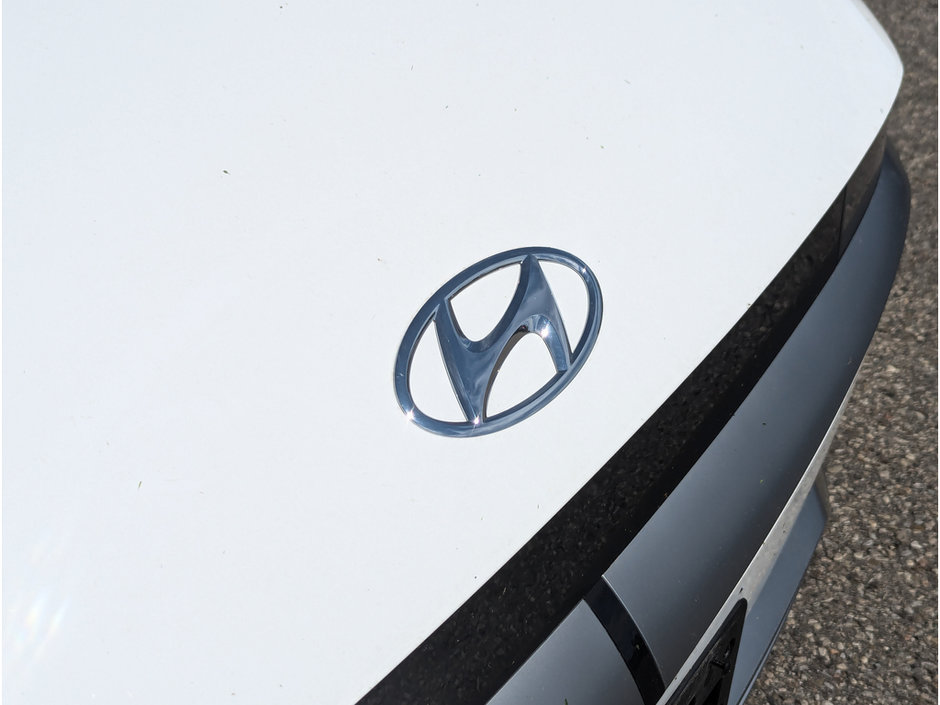 2024 Hyundai Ioniq 5 Preferred AWD-10