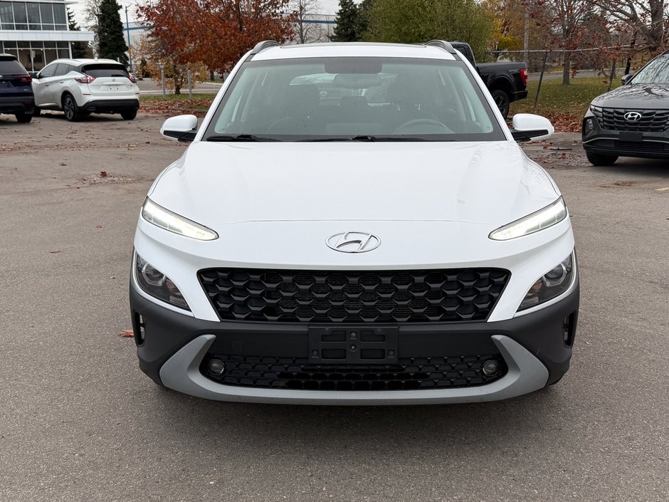 2022 Hyundai Kona Preferred| Sun&Tech Package | Certified | No Accid-1