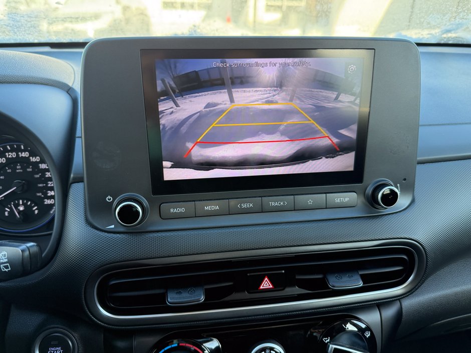 2022 Hyundai Kona Preferred| Sun&Tech Package | Certified | No Accid-28