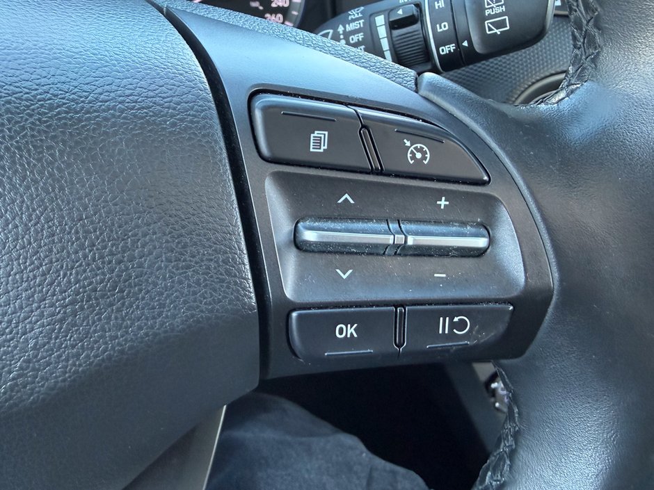 2022 Hyundai Kona Preferred| Sun&Tech Package | Certified | No Accid-25