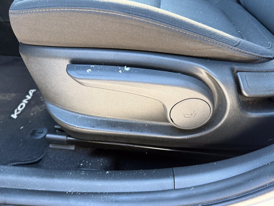 2022 Hyundai Kona Preferred| Sun&Tech Package | Certified | No Accid-16