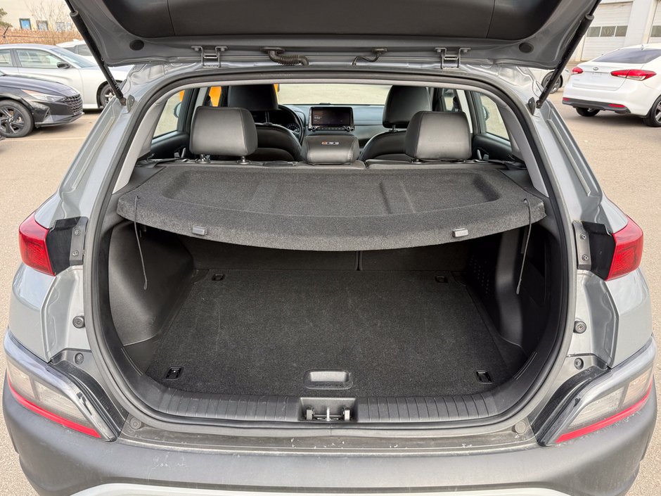 2023 Hyundai Kona 2.0L Preferred-12