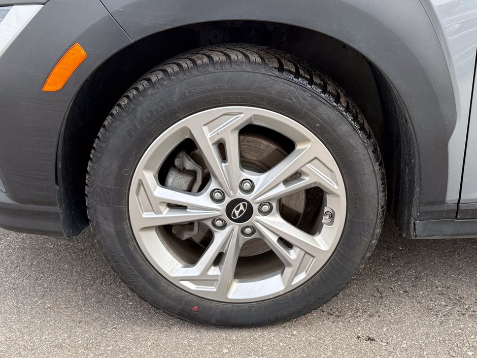 2023 Hyundai Kona 2.0L Preferred-9