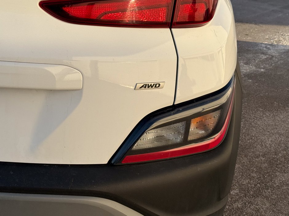 2023 Hyundai Kona 2.0L Preferred-11