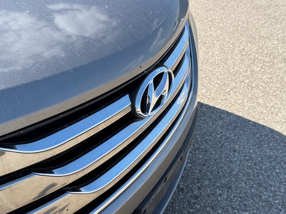 2013 Hyundai Santa Fe Sport 2.0T SE-11